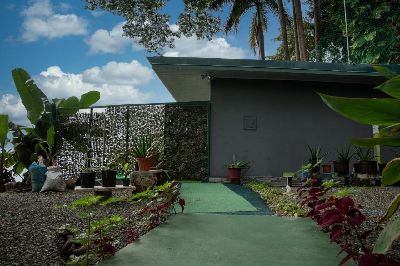Casa Federico Hotel Quepos Bagian luar foto