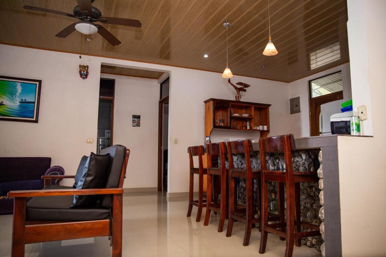 Casa Federico Hotel Quepos Bagian luar foto